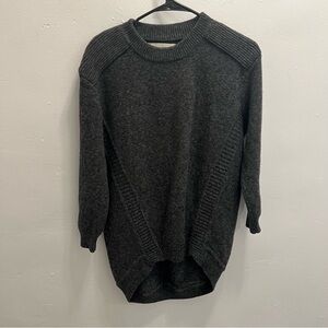 Fine Collection women sweater. Size XS/S